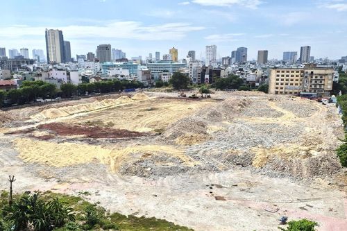 Sân Chi Lăng tan hoang, khu đất 'tứ giác vàng' 9.080 tỷ vẫn chưa có người mua