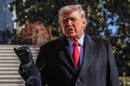 Ông Trump 'thề' tấn công thêm tàu dầu Iran, Tehran nêu điều kiện kết thúc xung đột