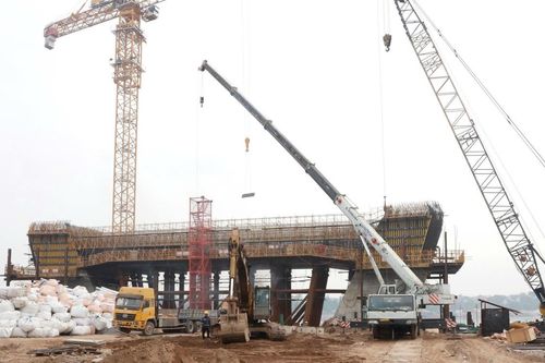 Hà Nội thúc tiến độ ba cầu vượt sông Hồng, hướng tới hoàn thành trước APEC 2027
