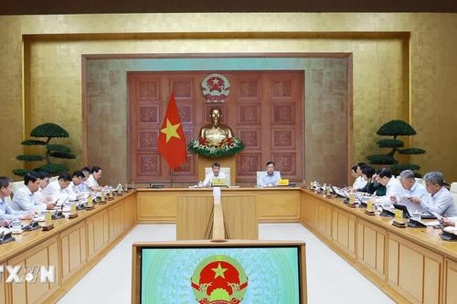 Thủ tướng họp về các dự án Luật Đấu thầu, Luật Đầu tư, Luật Phát triển doanh nghiệp nhỏ và vừa