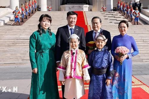 Lễ đón Chủ tịch Quốc hội Trần Thanh Mẫn và Phu nhân thăm chính thức Mông Cổ
