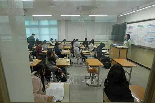Số du học sinh đến Hàn Quốc lần đầu tiên vượt 500.000 người