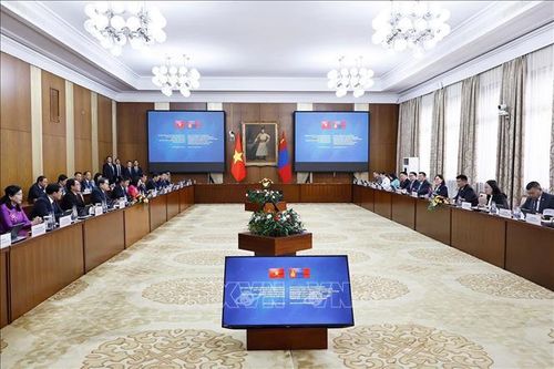 Chủ tịch Quốc hội Trần Thanh Mẫn hội đàm với Chủ tịch Quốc hội Mông Cổ
