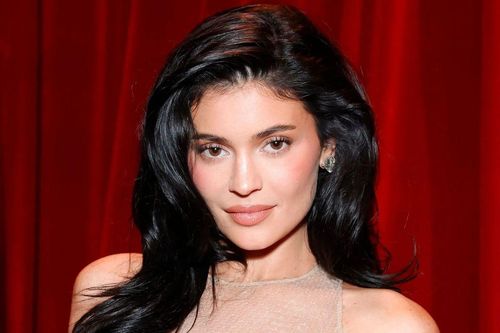Người mẫu Kylie Jenner hé lộ loạt chi tiết bên trong biệt thự đang xây dựng