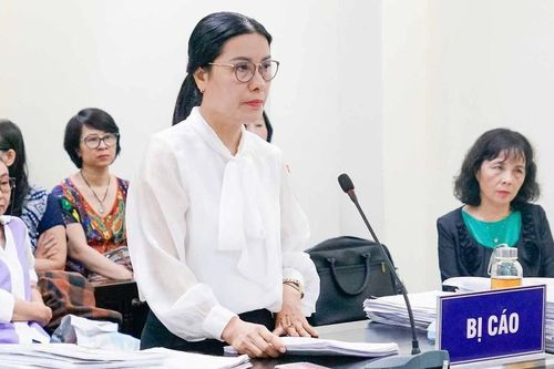 Sáng nay, phúc thẩm vụ cựu Hiệu trưởng Trường THCS Ba Đình, 8 luật sư đăng ký bào chữa
