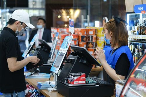 Thương hiệu Trung Quốc vào cây xăng Petrolimex, doanh nghiệp Việt có đứng ngoài 'cuộc đua trạm dịch vụ'?