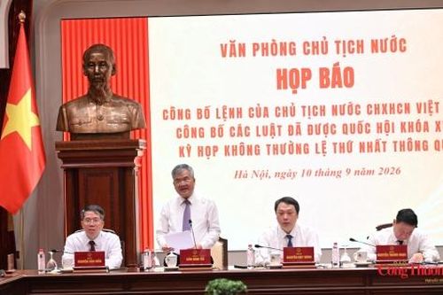 Họp báo Công bố Lệnh của Chủ tịch nước: Đưa 15 luật vào cuộc sống