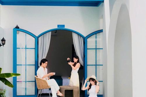Chuyển động thị trường lưu trú