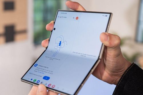 Giải mã kỹ thuật giúp Galaxy Z Fold8 và Z Fold8 Ultra mỏng nhẹ kỷ lục chỉ từ 201 gram