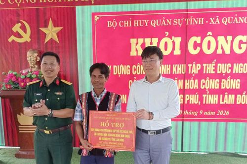 Khởi công xây dựng khu tập thể dục ngoài trời tại bon Choih, xã Quảng Phú
