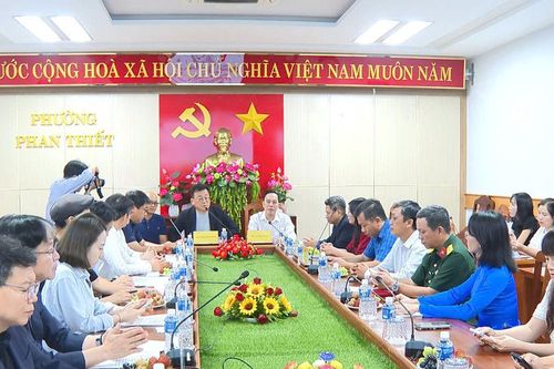 Đoàn Hội Nhà báo Hàn Quốc thăm và làm việc tại phường Phan Thiết