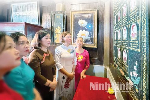 Phụ nữ Ninh Bình: Viết tiếp trang sử hào hùng Mười nữ liệt sĩ dân quân pháo phòng không Lam Hạ