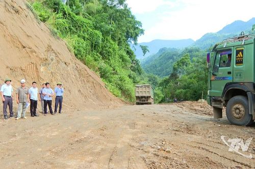 Siết chặt quản lý khoáng sản từ cơ sở