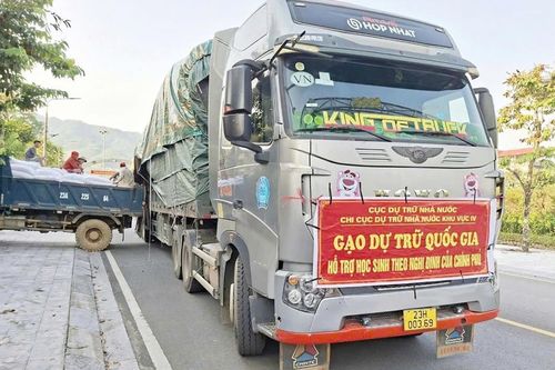 Khẩn trương xuất cấp gạo dự trữ quốc gia đến với học sinh đầu năm học mới