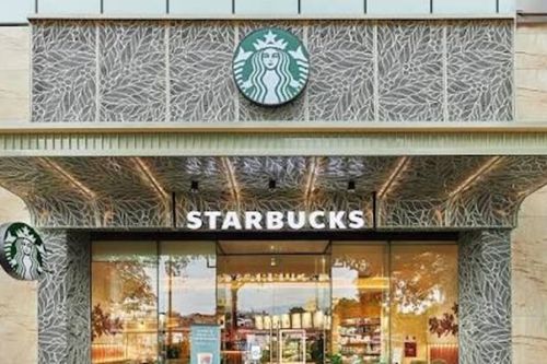 Starbucks Việt Nam không nhận tiền mặt, Ngân hàng Nhà nước nói gì?