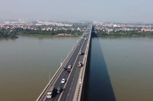 Từ 15/9: Cấm một số phương tiện qua cầu Thăng Long