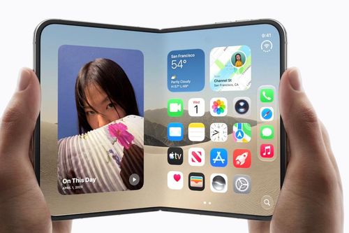 iPhone Duo đắt chưa từng có: Sau gần một thập kỉ phát triển điện thoại gập, Apple mở chương mới với CEO John Ternus