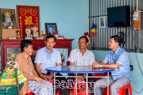Giữ vững lòng dân, củng cố sự đồng thuận