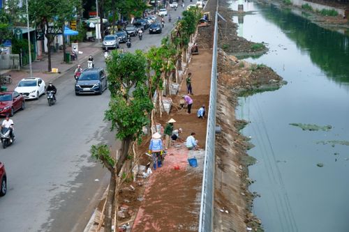 Rạch ô nhễm cạnh metro khoác 'áo mới' sau hơn một năm thi công