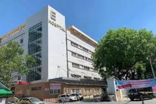Vụ nghi vấn 'kẹp tiền vào sổ để xạ trị sớm': Cục Quản lý Khám, chữa bệnh yêu cầu Bệnh viện E khẩn trương xác minh, xử lý nghiêm