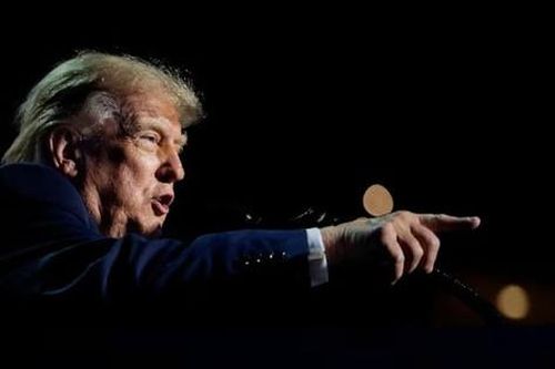 Tổng thống D. Trump dự báo cuộc chiến Iran kết thúc sau bầu cử giữa nhiệm kỳ của Mỹ