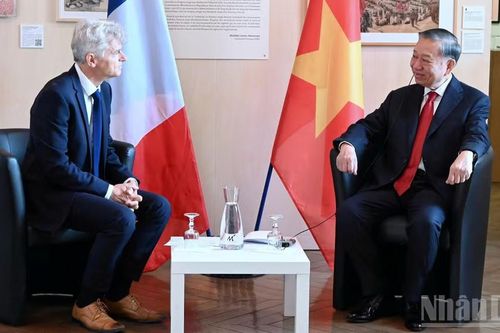 Phát huy di sản hữu nghị giữa Đảng Cộng sản Việt Nam và Đảng Cộng sản Pháp