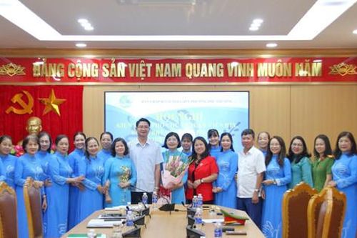 Hội Liên hiệp Phụ nữ phường Phú Thượng kiện toàn cán bộ chủ chốt nhiệm kỳ 2025-2030