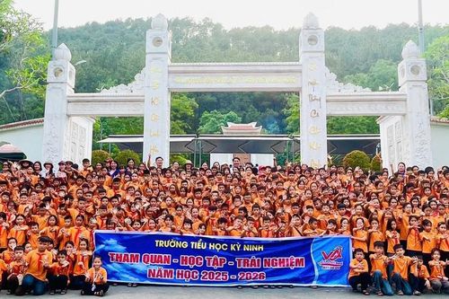 Doanh nghiệp tổ chức trải nghiệm cho hơn 2.100 học sinh khi chưa có giấy phép
