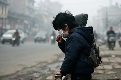 Ô nhiễm không khí ảnh hưởng đến sức khỏe trẻ em như thế nào?