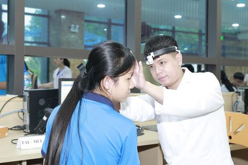 Từ năm 2028, khám sàng lọc 5 nhóm bệnh, tật học đường cho học sinh cả nước