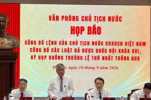 Công bố Lệnh của Chủ tịch nước đối với 15 luật được Quốc hội thông qua
