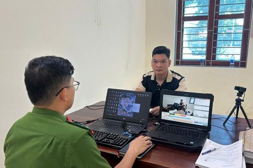 Lập nhóm kín Telegram chia sẻ video khiêu dâm vẫn không thoát