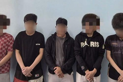 Tịch thu điện thoại, phạt tiền nhóm chuyên livestream cảnh gây rối, đánh nhau