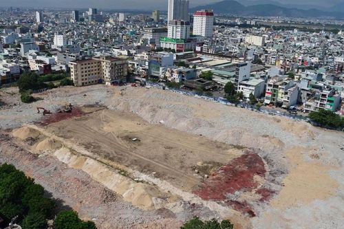 Cận cảnh ngổn ngang ở sân vận động Chi Lăng, 4 lần đấu giá vẫn thất bại