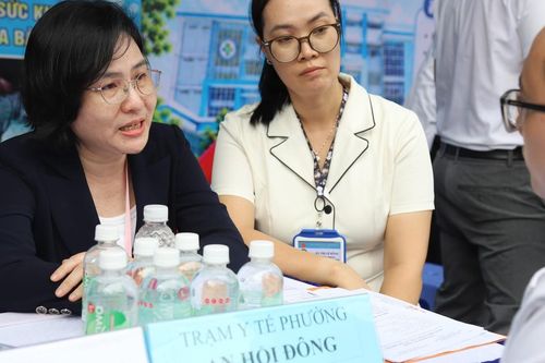 TPHCM đề xuất hỗ trợ bác sĩ luân phiên đến trạm y tế tới 30 triệu đồng/tháng