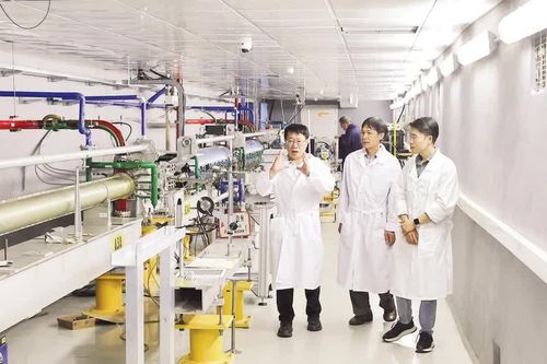 Tăng cường hợp tác đào tạo nhân lực hạt nhân