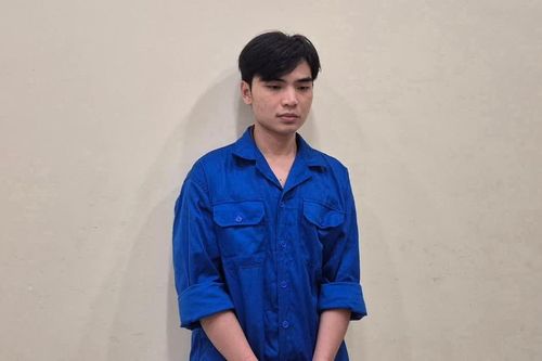 Bắt giữ đối tượng dùng súng đột nhập nhà dân để cướp tài sản