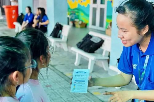 Xây 'sức đề kháng' số cho thanh niên
