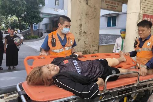 Chuyến xe 0 đồng vượt hàng nghìn km đưa bệnh nhân nghèo về quê