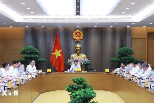 Thủ tướng chủ trì họp về dự thảo nghị định mới liên quan kinh doanh xăng dầu