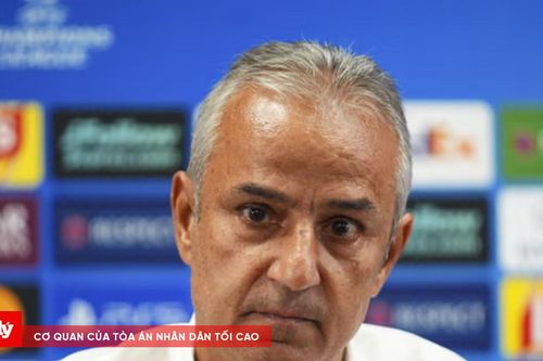 HLV Kartal từ chức ngay trong buổi họp báo sau trận hòa Roma, chủ tịch Fenerbahce lập tức lên tiếng