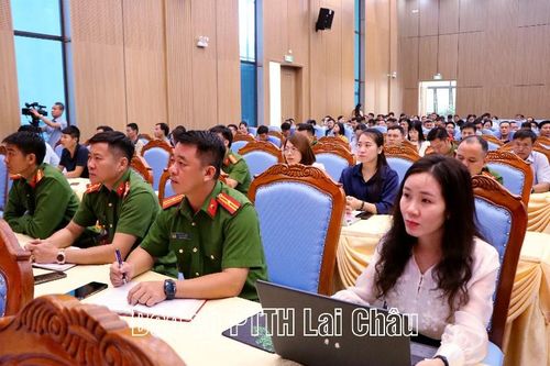 230 học viên được tập huấn kỹ năng lái xe mô tô, xe gắn máy an toàn