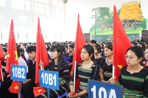 Lâm Đồng rà soát, hỗ trợ học sinh có hoàn cảnh khó khăn