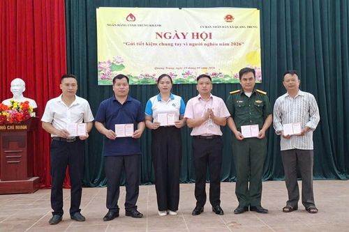 Phát động Tuần lễ 'Gửi tiền tiết kiệm, chung tay vì người nghèo' tại xã Quang Trung
