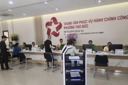TPHCM đề xuất mỗi sở bình quân 6 phó giám đốc