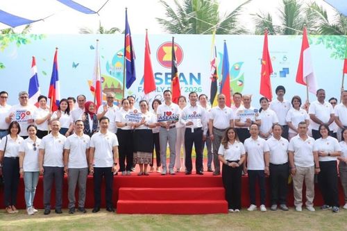 Thắt chặt tình đoàn kết, gắn bó trong gia đình ASEAN
