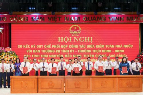Đưa kết quả kiểm toán vào quá trình ra quyết định, tổ chức thực hiện ở địa phương
