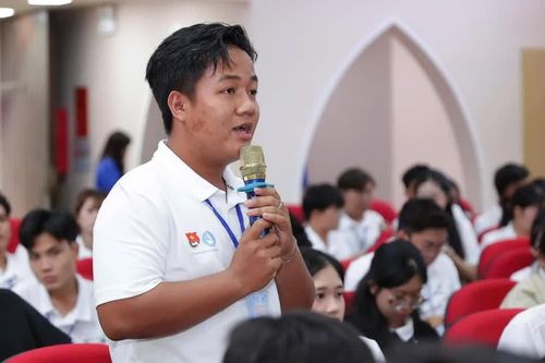 Lớp học đặc biệt của cán bộ Đoàn - Hội TPHCM tại Lâm Đồng