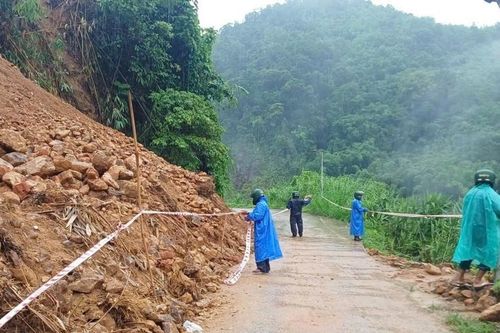 Lực lượng vũ trang Đà Nẵng chủ động ứng phó mưa lớn