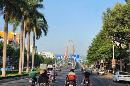 Camera giao thông hỗ trợ phát hiện gần 2.000 vi phạm